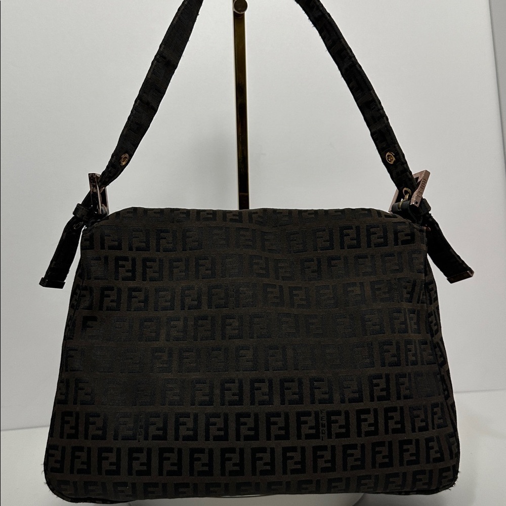 💯Authentic Fendi Mamma Baguette Bag🍀 - Picture 7 of 17
